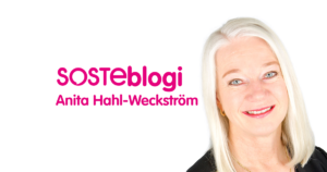 Kasvokuvassa hymyilee Anita Hahl-Weckström.