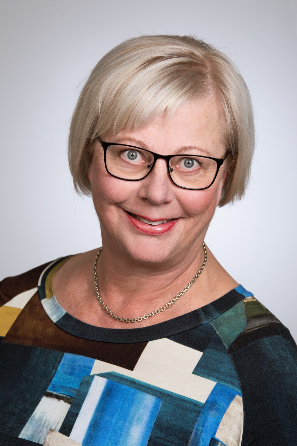 SOSTEn asiantuntijalääkäriksi lääketieteen lisensiaatti ja yleislääketieteen erikoislääkäri Kati Myllymäki