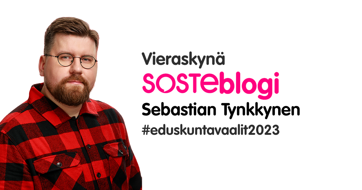 Sebastian Tynkkynen on kirjoittanut Vieraskynä SOSTEblogin. Kuvan vieressä on myös tunniste #eduskuntavaalit2023.